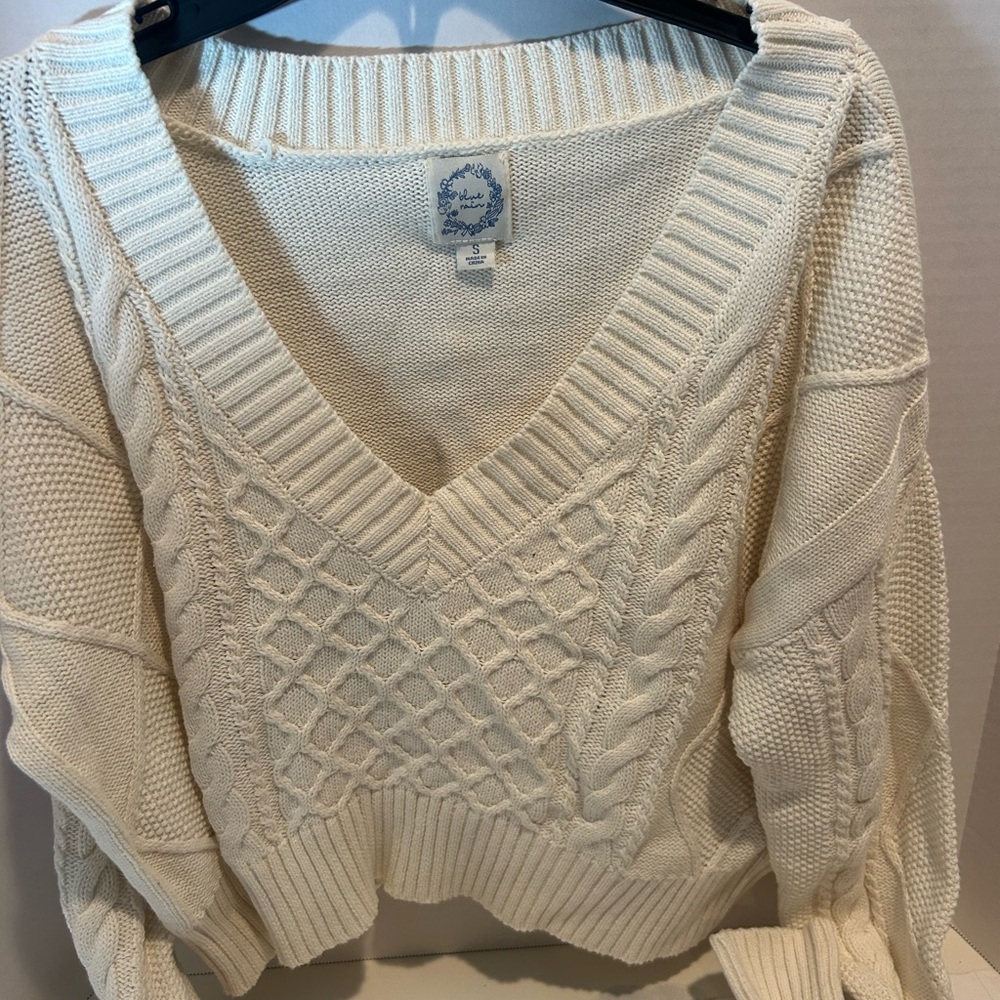 Blue Rain white/cream cable style front v neck sweater
